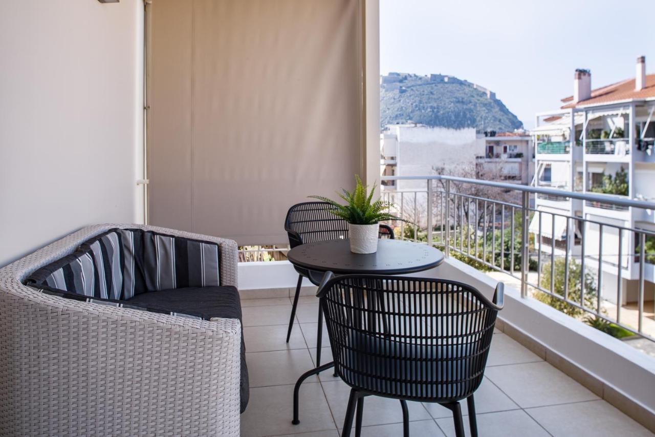 Living In Nafplio Urban Chic Apartments Eksteriør billede